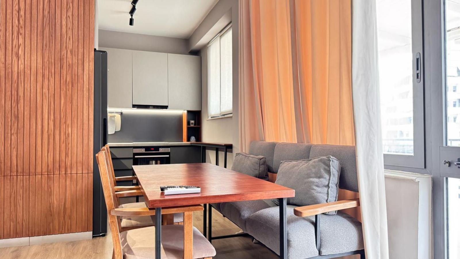 Appartamento Terrace Flat In Heart Of Tirana Esterno foto