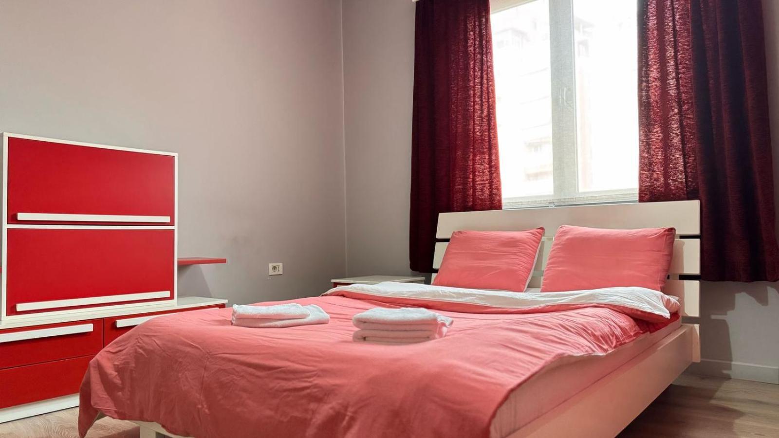 Appartamento Terrace Flat In Heart Of Tirana Esterno foto